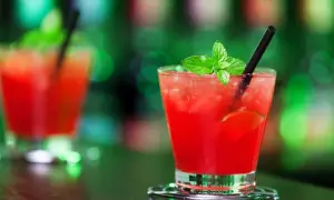 Jak przygotować idealny mai tai drink - przepisy i ciekawostki