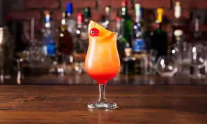 Najlepszy przepis na drink huragan - orzeźwiający smak tropików