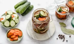 Jakie ogórki do sałatki gyros – wybierz najlepsze dla smaku