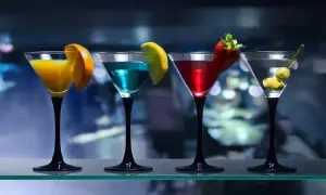 Martini extra dry drink – odkryj jego smak i idealne przepisy