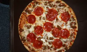 Jak upiec mrożoną pizzę, aby uniknąć najczęstszych błędów?