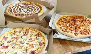 Pizza XXL Domino's - ile cm ma ta ogromna pizza? Sprawdź!