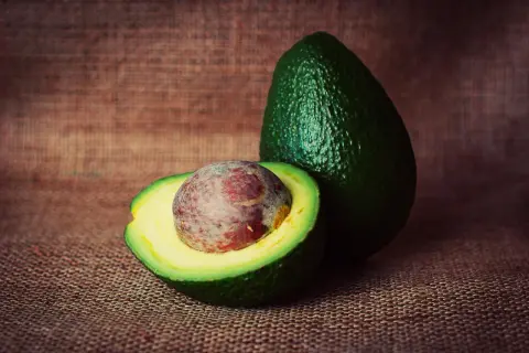 Jakie awokado do guacamole wybrać, aby uniknąć rozczarowania?