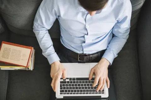Platformy rozrywkowe online w Polsce: fakty, prawo i realne bezpieczeństwo graczy