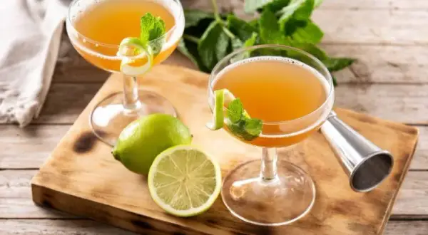 Najlepsze drinki z rumem Bacardi, które zaskoczą Twoje podniebienie