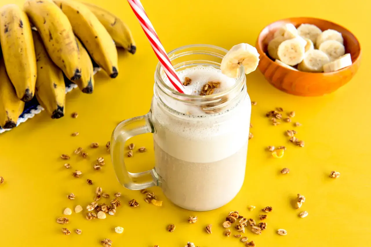 Najlepsze drinki z bananem, które zaskoczą Twoje podniebienie
