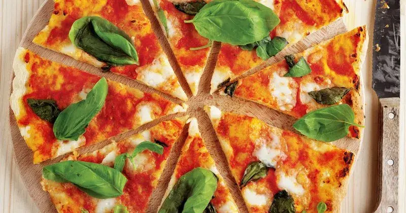 Sos do pizzy jak z pizzerii – najlepszy przepis na idealny smak