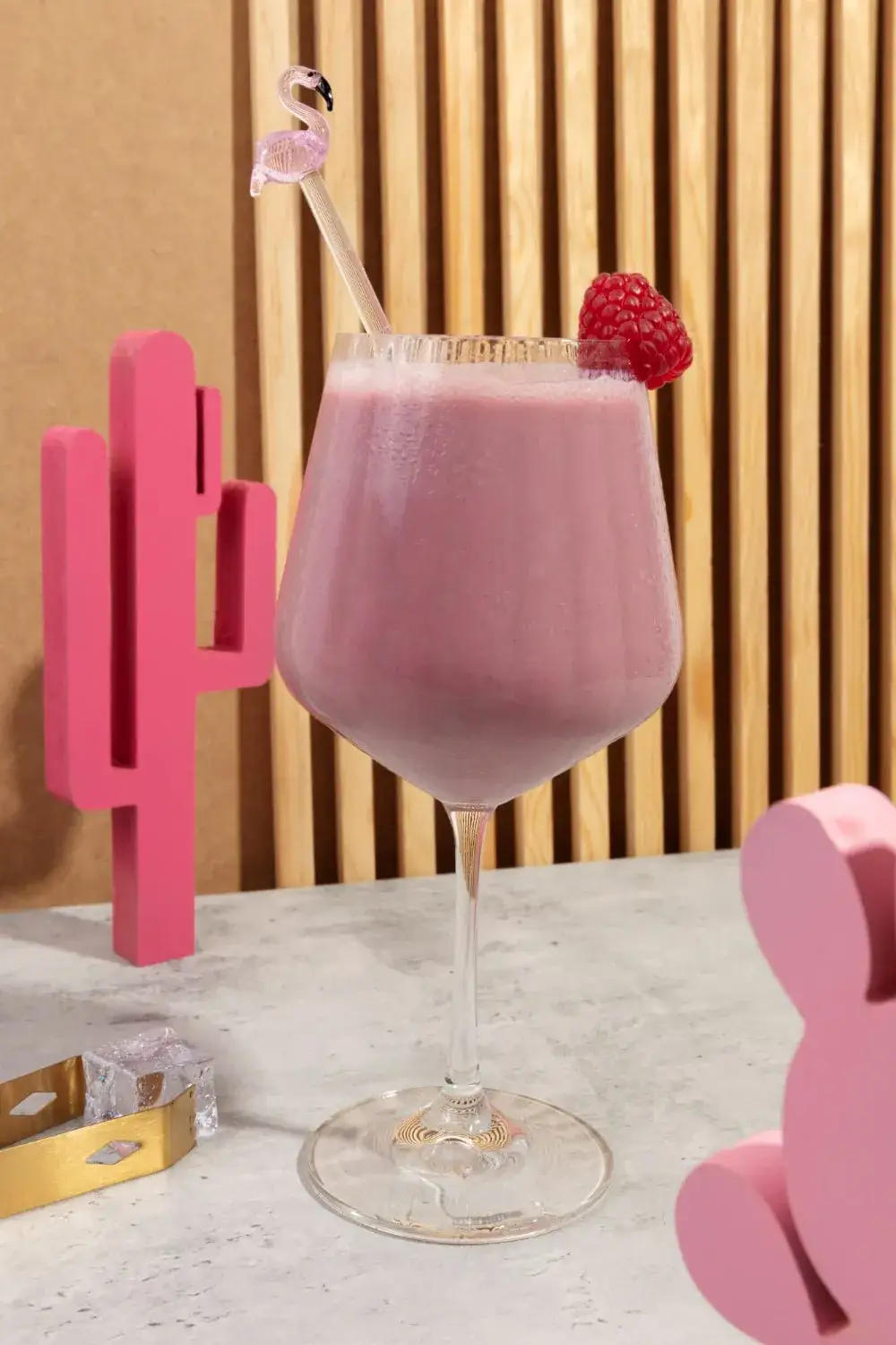 Zdjęcie Różowa pantera drink - prosty przepis na pyszny koktajl na każdą okazję