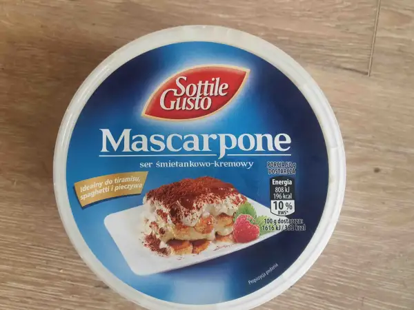 Sottile Gusto Mascarpone. Porcja 50g ma 196 kcal. Idealny do tiramisu, spaghetti i pieczywa.