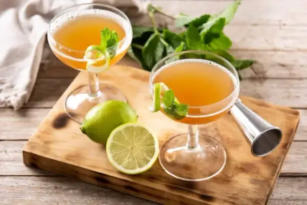 Najlepsze drinki z rumem Bacardi, które zaskoczą Twoje podniebienie